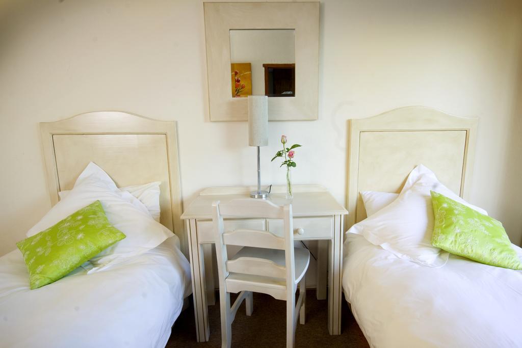Abundance Lodge Mbombela Bagian luar foto